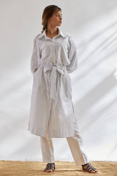 House Of Three White Cotton Shirt Collar Striped Tunic With Belt Online at Aza Fashions House Of Three_White Cotton Shirt Collar Striped Tunic With Belt _Online_at_Aza_Fashions