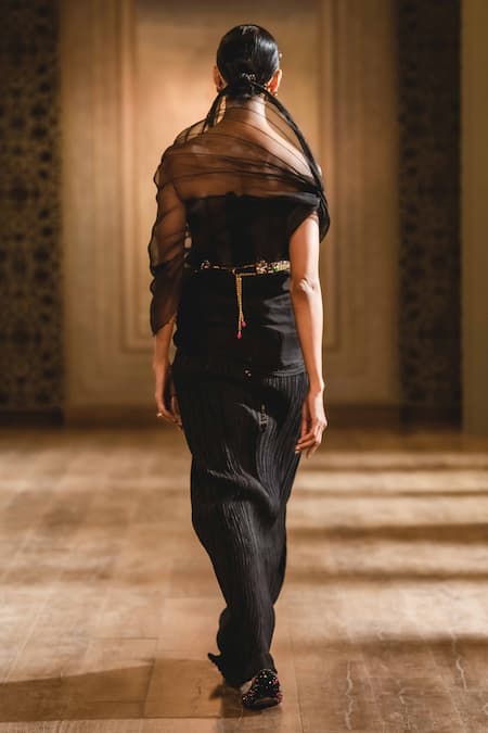 Shop_Tarun Tahiliani_Black Crinkle Satin Sweetheart Neck Pre-draped Saree With Corset Blouse_at_Aza_Fashions