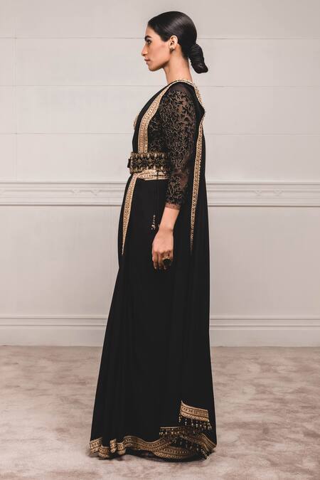 Buy_Tarun Tahiliani_Black Georgette Round Embroidered Saree With Blouse _Online_at_Aza_Fashions