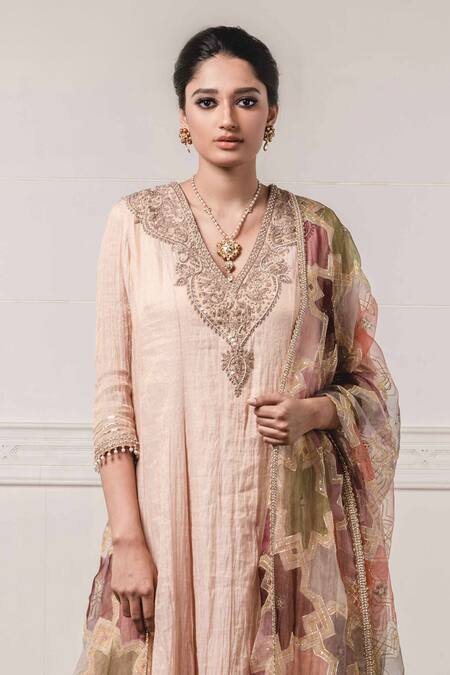 Buy Tarun Tahiliani Gold Silk, Tissue Chanderi V Neck Anarkali Set Online at Aza Fashions Buy_Tarun Tahiliani_Gold Silk, Tissue Chanderi V Neck Anarkali Set_Online_at_Aza_Fashions