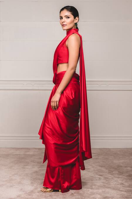 Buy_Tarun Tahiliani_Red Dupion Halter Pre-draped Saree With Blouse _Online_at_Aza_Fashions