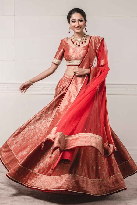 Bridal Lehenga in Red and Golden Colour | Zardozi Fashion Farrukhabad