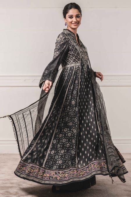 Black chiffon outlet anarkali