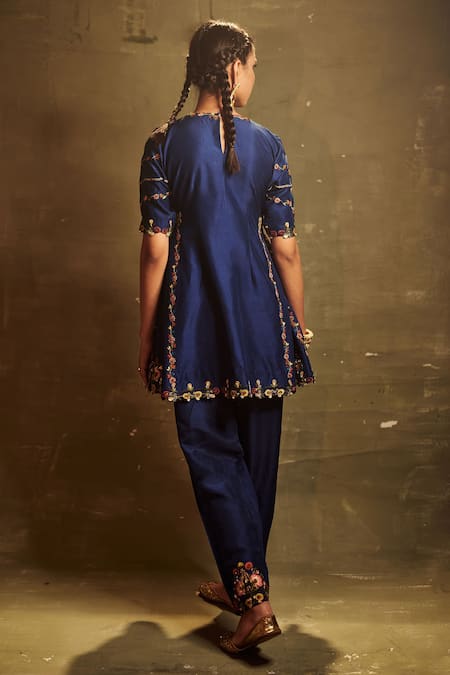 Shop Aman Takyar Blue Dupion Silk Round Embroidered Kurta And Dhoti Pant at Aza Fashions Shop_Aman Takyar_Blue Dupion Silk Round Embroidered Kurta And Dhoti Pant _at_Aza_Fashions