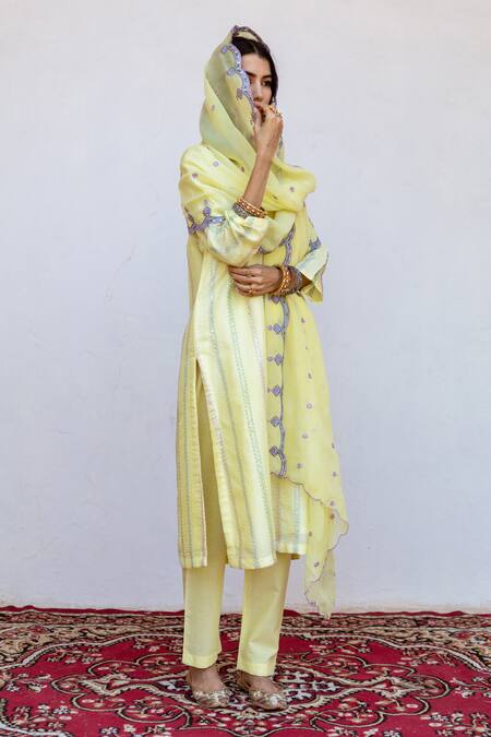 Shop Gulabo Jaipur Yellow Dupatta Organza, Kurta And Pant Raw Silk Floral Barkha Embroidered Set Online at Aza Fashions Shop_Gulabo Jaipur_Yellow Dupatta Organza, Kurta And Pant Raw Silk Floral Barkha Embroidered Set_Online_at_Aza_Fashions