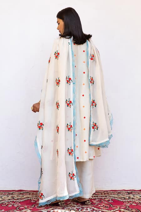 Shop_Gulabo Jaipur_White Dupatta Organza, Kurta And Pant Raw Silk Floral Amaira Embroidered Set _at_Aza_Fashions