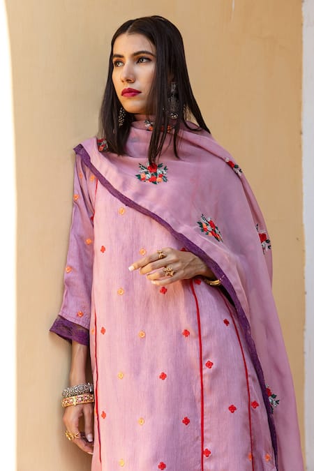 Shop_Gulabo Jaipur_Purple Dupatta Organza, Kurta And Pant Raw Silk Floral Amaira Embroidered Set _Online_at_Aza_Fashions