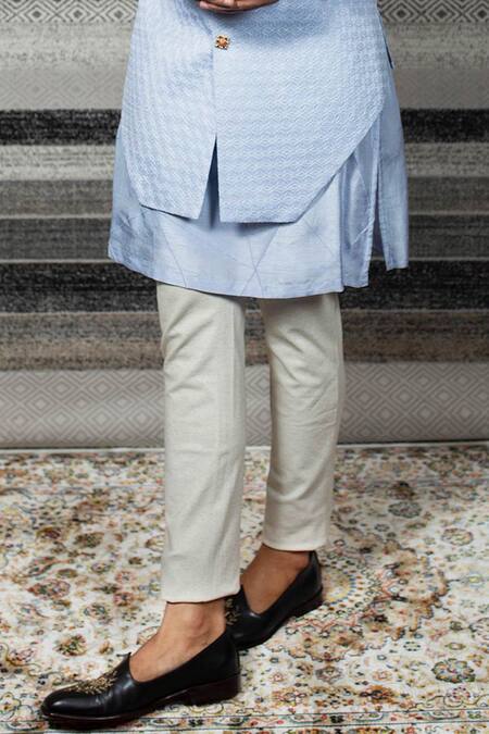 Yajy By Aditya Jain Blue Silk, Stretch Cotton Geometric Embroidered Bundi And Kurta Set at Aza Fashions Yajy By Aditya Jain_Blue Silk, Stretch Cotton Geometric Embroidered Bundi And Kurta Set _at_Aza_Fashions