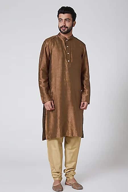 Yajy By Aditya Jain Brown Silk Bundi And Kurta Set Online at Aza Fashions Yajy By Aditya Jain_Brown Silk Bundi And Kurta Set _Online_at_Aza_Fashions