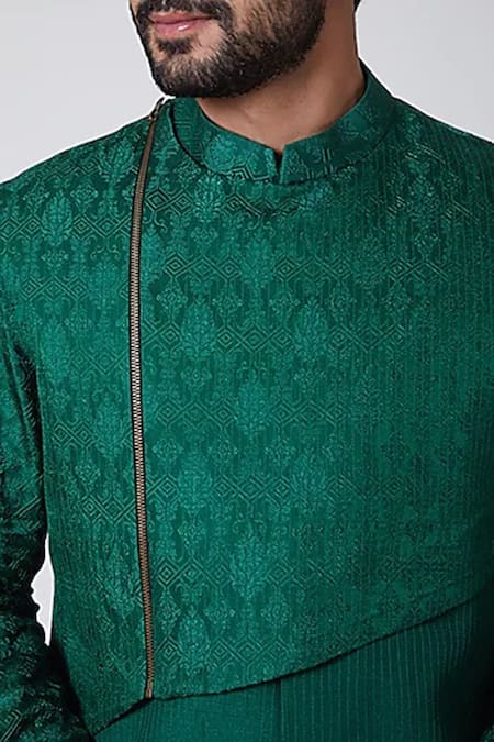 Yajy By Aditya Jain Green Silk, Italian Suiting Embroidered Bundi And Kurta Set Online at Aza Fashions Yajy By Aditya Jain_Green Silk, Italian Suiting Embroidered Bundi And Kurta Set _Online_at_Aza_Fashions