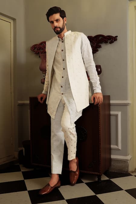 Yajy By Aditya Jain Blue Silk Floral Kirtti Bundi And Kurta Set