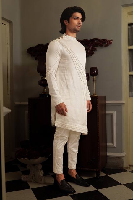 Yajy By Aditya Jain_White Kurta Silk, Pants Stretch Cotton Thread Dhwaja Set _Online_at_Aza_Fashions