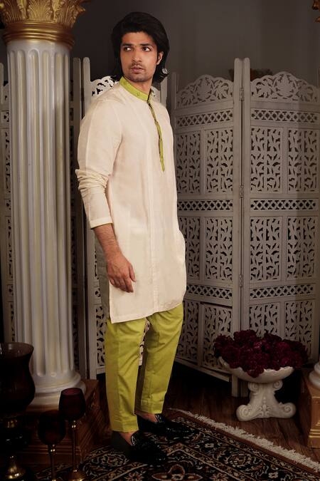Yajy By Aditya Jain Green Kurta Silk And Pants Stretch Cotton Thread & Cutdana Malya Set Online at Aza Fashions Yajy By Aditya Jain_Green Kurta Silk And Pants Stretch Cotton Thread & Cutdana Malya Set _Online_at_Aza_Fashions