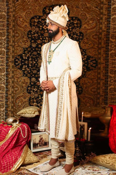 Yajy By Aditya Jain White Raw Silk, Handloom Silk, Stretch Cotton Floral Chikankari Sherwani Set Online at Aza Fashions Yajy By Aditya Jain_White Raw Silk, Handloom Silk, Stretch Cotton Floral Chikankari Sherwani Set_Online_at_Aza_Fashions