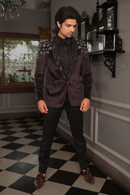 Yajy By Aditya Jain Black Shirt Shinning Fabric, Trousers Italian Suiting, Tuxedo Artha Set Online at Aza Fashions Yajy By Aditya Jain_Black Shirt Shinning Fabric, Trousers Italian Suiting, Tuxedo Artha Set _Online_at_Aza_Fashions