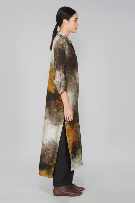 Yavi_Multi Color Silk Shirt Collar Printed Tunic  _Online_at_Aza_Fashions