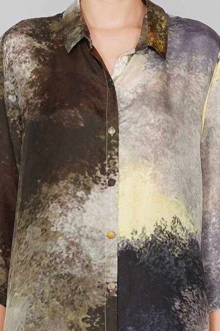 Yavi Multi Color Silk Shirt Collar Printed Tunic at Aza Fashions Yavi_Multi Color Silk Shirt Collar Printed Tunic _at_Aza_Fashions