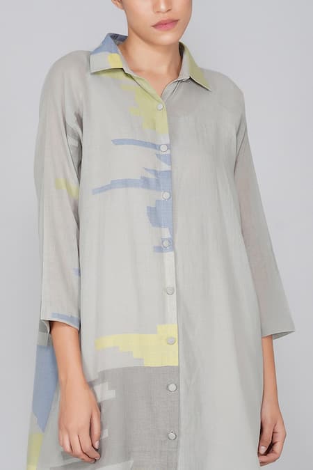 Yavi Grey Cotton Jamdani Shirt Collar Dress at Aza Fashions Yavi_Grey Cotton Jamdani Shirt Collar Dress _at_Aza_Fashions