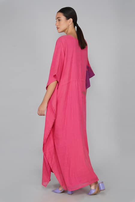 Shop Yavi Pink Cotton Jamdani Round Dress at Aza Fashions Shop_Yavi_Pink Cotton Jamdani Round Dress _at_Aza_Fashions