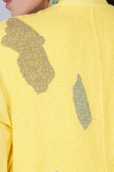 Shop_Yavi_Yellow Cotton Jamdani Mandarin Collar Tunic  _Online_at_Aza_Fashions