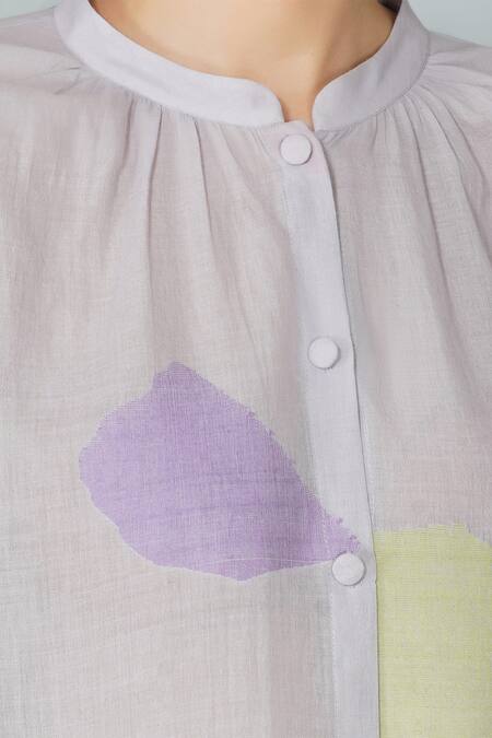 Buy Yavi Grey Cotton Jamdani V Neck Dress Online at Aza Fashions Buy_Yavi_Grey Cotton Jamdani V Neck Dress _Online_at_Aza_Fashions