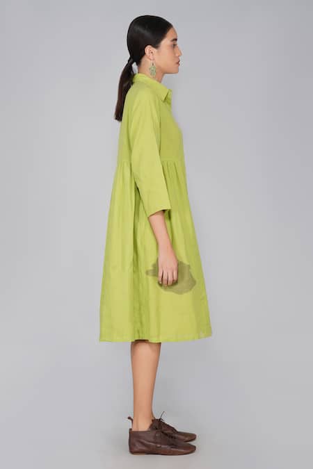 Yavi Green Cotton Jamdani Shirt Collar Dress Online at Aza Fashions Yavi_Green Cotton Jamdani Shirt Collar Dress _Online_at_Aza_Fashions
