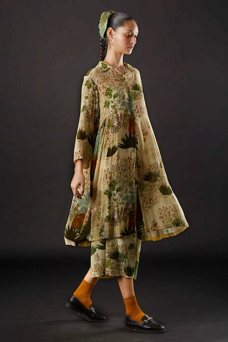 Yavi Fawn Tropical Print Dress 