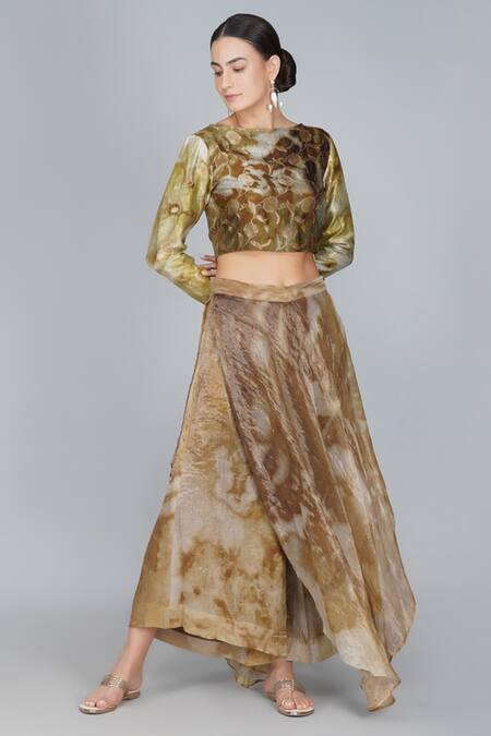 Yavi Multi Color Banarasi Brocade Straight Blouse Online at Aza Fashions Yavi_Multi Color Banarasi Brocade Straight Blouse _Online_at_Aza_Fashions