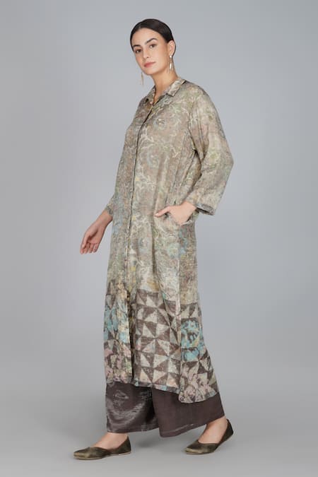 Shop_Yavi_Silver Handwoven Cotton Zari Shirt Collar Tunic _Online_at_Aza_Fashions
