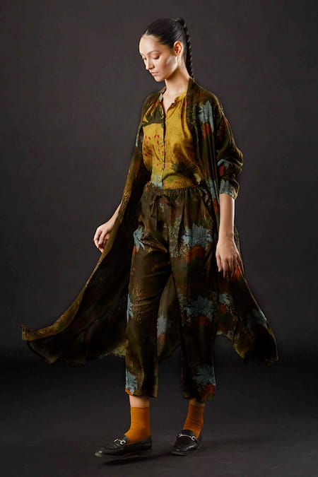 Buy_Yavi_Green Moss Crepe Tropical Shawl Collar Silt Print Jacket _Online_at_Aza_Fashions