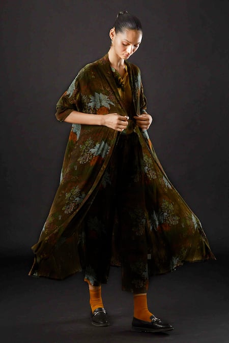 Shop_Yavi_Green Moss Crepe Tropical Shawl Collar Silt Print Jacket _Online_at_Aza_Fashions