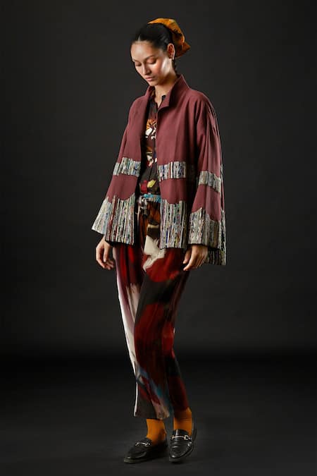 Yavi Maroon 100% Canvas Flap Collar Aveline Jacket Online at Aza Fashions Yavi_Maroon 100% Canvas Flap Collar Aveline Jacket _Online_at_Aza_Fashions