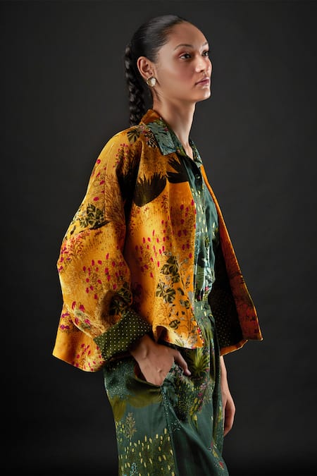Buy Yavi Yellow 100% Silk Velvet Floral Print Open Kaila Kimono Jacket Online at Aza Fashions Buy_Yavi_Yellow 100% Silk Velvet Floral Print Open Kaila Kimono Jacket _Online_at_Aza_Fashions