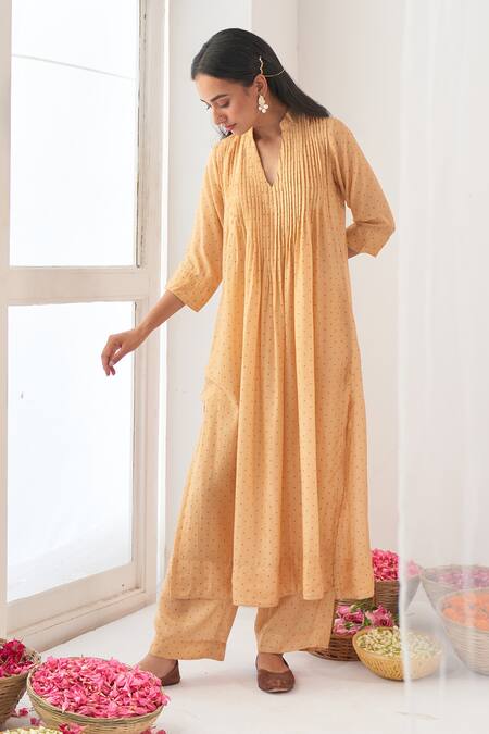 Buy Negra Elegante Yellow Chanderi, Cotton Silk Digital Print, Mirror Work V Neck Peony Kurta Set Online at Aza Fashions Buy_Negra Elegante_Yellow Chanderi, Cotton Silk Digital Print, Mirror Work V Neck Peony Kurta Set _Online_at_Aza_Fashions