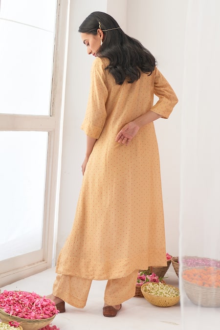 Shop Negra Elegante Yellow Chanderi, Cotton Silk Digital Print, Mirror Work V Neck Peony Kurta Set Online at Aza Fashions Shop_Negra Elegante_Yellow Chanderi, Cotton Silk Digital Print, Mirror Work V Neck Peony Kurta Set _Online_at_Aza_Fashions