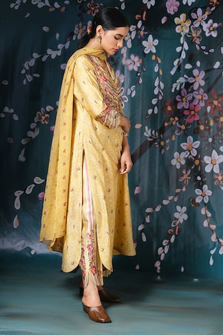 Label Niti Bothra Floral Print Kurta Palazzo Set 