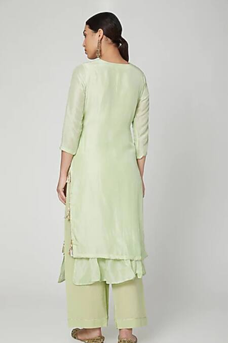 Shop Yuvraani Jaipur Green Upada Silk Straight Kurta Set at Aza Fashions Shop_Yuvraani Jaipur_Green Upada Silk Straight Kurta Set_at_Aza_Fashions