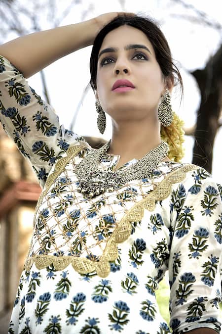 Yuvraani Jaipur White Crepe, Muslin, Shantoon Round Block Print Kurta Sharara Set at Aza Fashions Yuvraani Jaipur_White Crepe, Muslin, Shantoon Round Block Print Kurta Sharara Set _at_Aza_Fashions