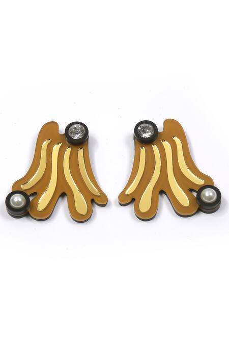 Shop The YV Brand By Yashvi Vanani Brown Pearl And Stone Amoeba Stud Earrings Online at Aza Fashions Shop_The YV Brand By Yashvi Vanani_Brown Pearl And Stone Amoeba Stud Earrings_Online_at_Aza_Fashions