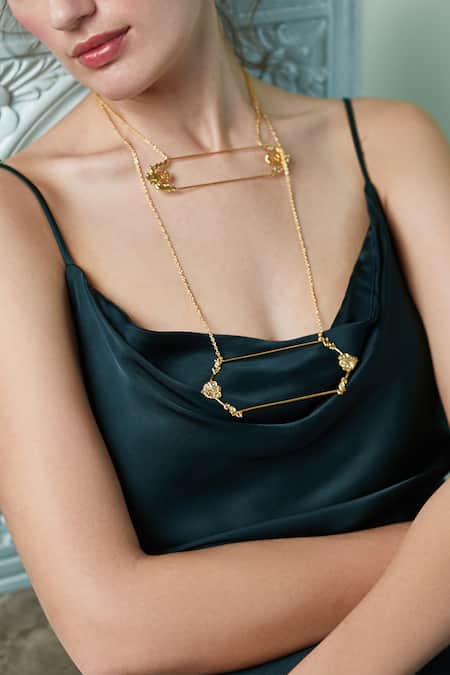 Zohra Floral Necklace - single pc only 