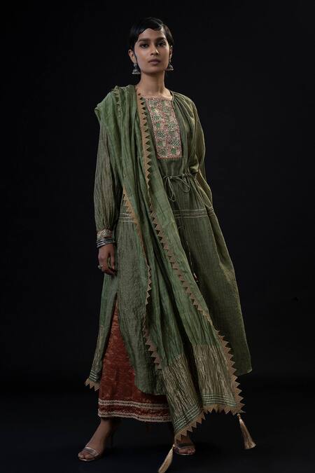 ADITYA SIKAND Green 60% Cotton Embroidery Round Kurta Set 