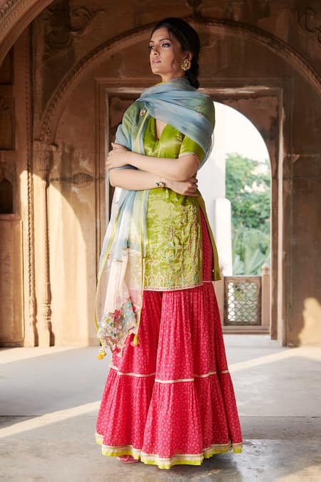 Rajiramniq Red Tissue Silk Embroidery V Neck Kurta Set 