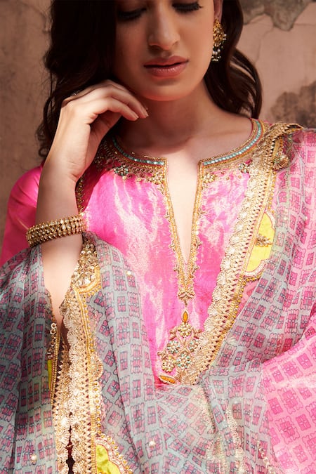 Buy Rajiramniq Pink , Organza, Tissue Round Kurta Set Online at Aza Fashions Buy_Rajiramniq_Pink , Organza, Tissue Round Kurta Set _Online_at_Aza_Fashions