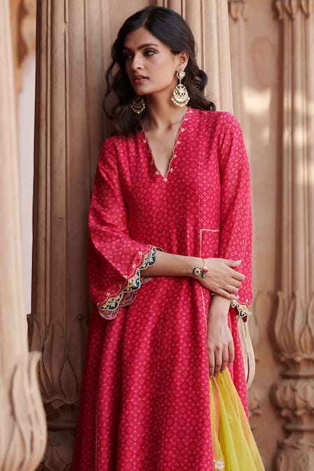 Rajiramniq_Red Tissue Silk Embroidery V Neck Chanderi Anarkali Set _Online_at_Aza_Fashions