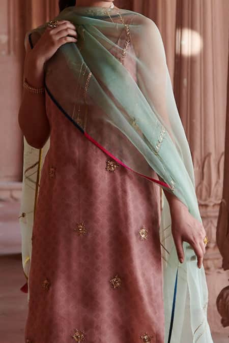 Buy_Rajiramniq_Pink Organza, Chanderi Round Printed Kurta Set _Online_at_Aza_Fashions