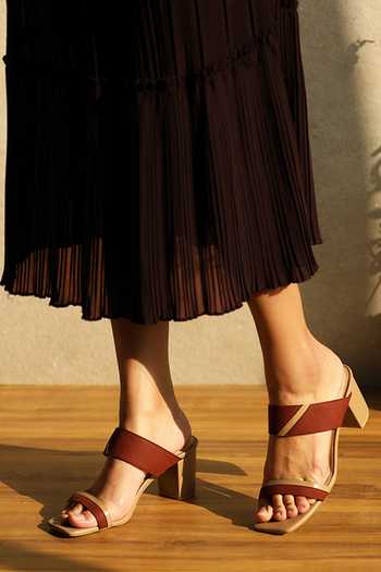 Buy Oceedee Red Zarina Handcrafted Block Heels at Aza Fashions Buy_Oceedee_Red Zarina Handcrafted Block Heels_at_Aza_Fashions