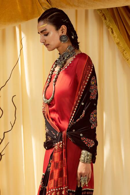 Zariya The Label Brown Modal Satin Block Print And Mirror Round Work Straight Kurta Churidar Set Online at Aza Fashions Zariya The Label_Brown Modal Satin Block Print And Mirror Round Work Straight Kurta Churidar Set _Online_at_Aza_Fashions