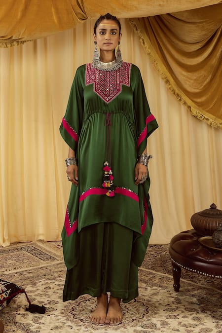 Zariya The Label Green Modal Satin Mirror Round Asymmetric Kaftan And Pant Set 