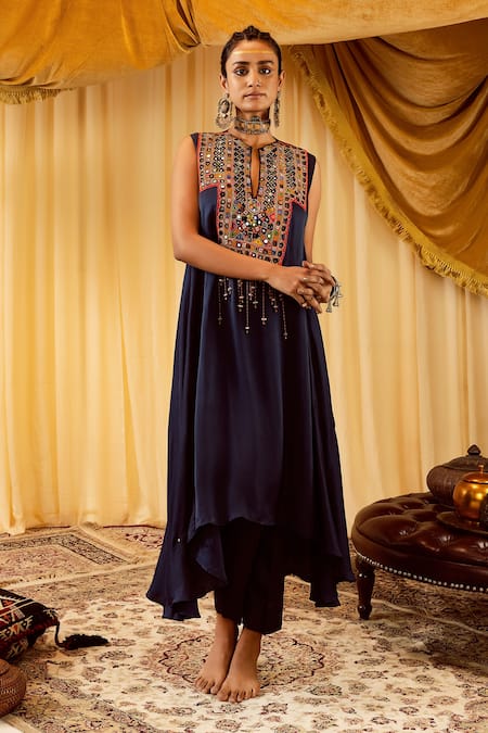 Shop Zariya The Label Blue Modal Satin Thread And Mirror Notched Asymmetric Kurta & Pant Set at Aza Fashions Shop_Zariya The Label_Blue Modal Satin Thread And Mirror Notched Asymmetric Kurta & Pant Set _at_Aza_Fashions