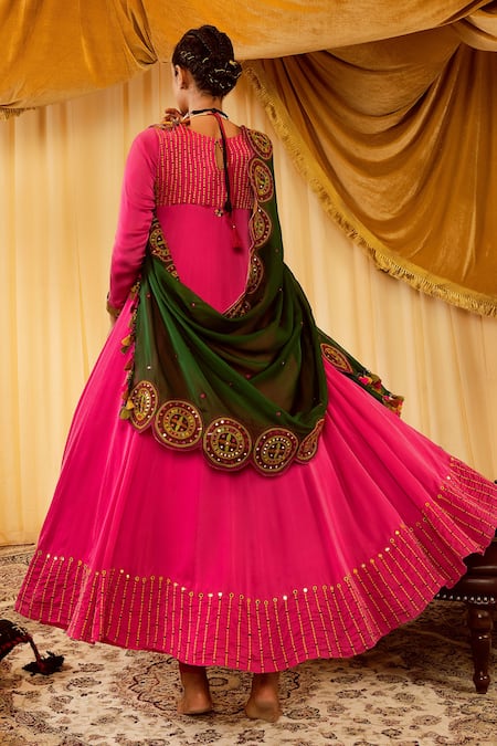 Shop Zariya The Label Pink Modal Satin Thread And Mirror Round Neck Anarkali Set at Aza Fashions Shop_Zariya The Label_Pink Modal Satin Thread And Mirror Round Neck Anarkali Set _at_Aza_Fashions